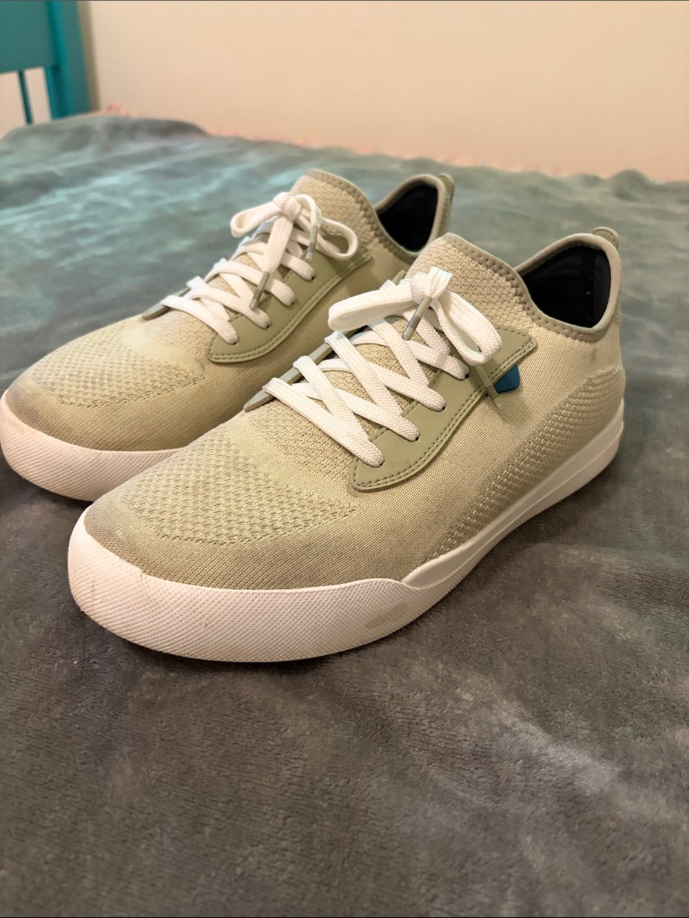 Vessi Weekend  1.5 Men's Knit Sneakers in Beige with White Soles size 11